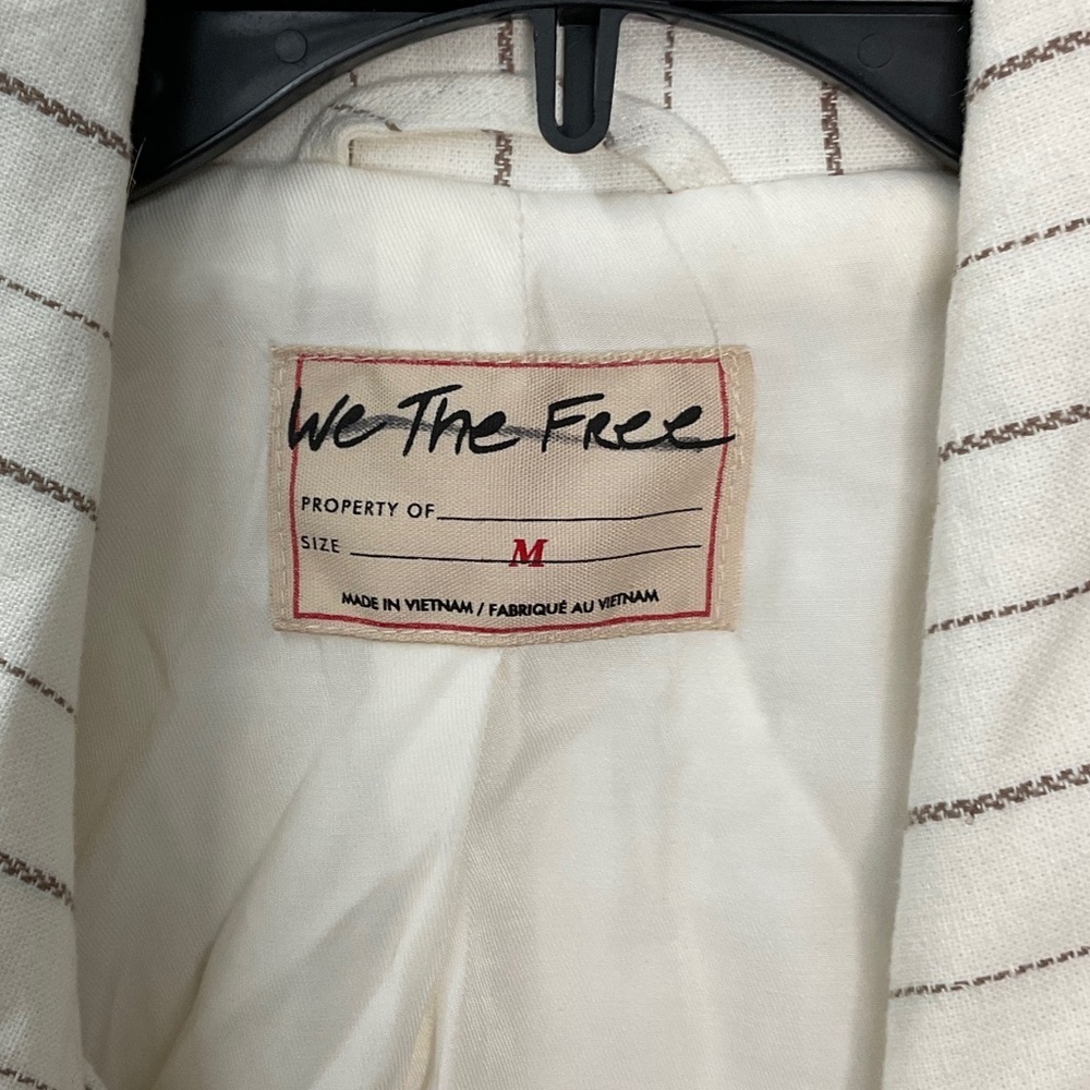613 - We The Free NWOT Cream Striped Trench Coat, Size Medium - Picture 3 of 5